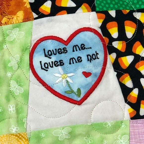 Quilt Wallhanging Embroidery Disney Characters Colorful Ruffles 4"x2.5" - Picture 6 of 11